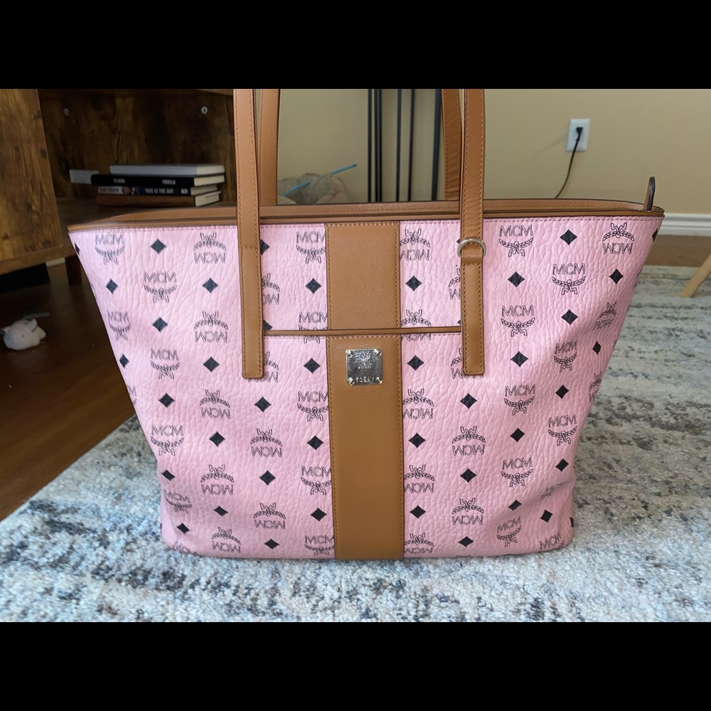 BEAUTIFUL PINK DESIGNER MCM TOTEBAG // PURSE